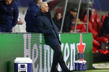 Mourinyu murabbiylik faoliyatidagi eng yomon natijasini qayd etmoqda
