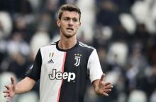 Rugani “Yuventus”dan ketadi
