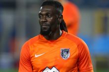 Adebayor xayriyaga qo'l urmasligi haqida: “Bilganimni qilaman”