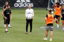 Bu erda kim ortiqcha? "Real Madrid"ni qanday transfer oynasi kutmoqda?