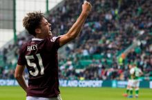 "Bavariya" 17 yoshli futbolchiga qiziqmoqda