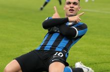 "Barsa" Lautaro uchun 60 million evro va yana ikki futbolchisini qo'shib bermoqchi
