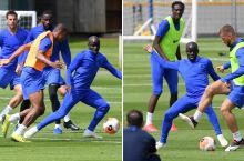 Kante fikridan qaytdi