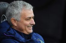 Mourinyuga "CHelsi" futbolchisi kerak