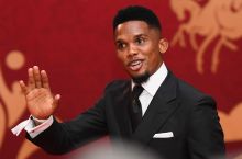 Eto'O: "Biz uning o'yinidan uzoqroq zavq olishimiz uchun Messi 70 yoshgacha o'ynashi kerak"