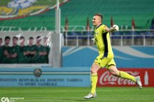 "Metallurg" Toshkentda "Lokomotiv"ni sharmanda qilgan o'yindan GALEREYA