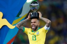 MAQOLA. Dehqon oilasida tug'ilgan, bolaligida imzo qo'yishni mashq qilgan, pozitiv inson - Dani Alves haqida
