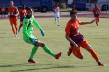 Yaxshiboev Belarus chempionati 15-tur ramziy jamoasida va turning eng yaxshi o'yinchisi