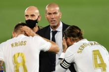 Zidan: “Hakamlar yordami bilan yutayotganimizni eshitishdan charchadim”