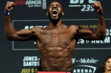 Olamsport: Mayk Tayson Uaylderga nasihat qildi, Jon Jons inson hayotini saqlab qoldi va boshqa xabarlar