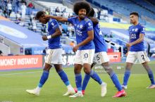 APL. "Everton"ning g'alabasiz seriyasi 4 o'yinga etdi, "Lester" nihoyat muvaffaqiyatga erishdi