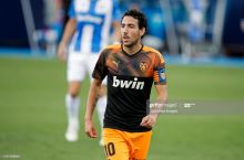 "Valensiya" sardori transferga qo'yildi. U faqat 5 ta jamoaga o'tishi mumkin: "Real", "Barsa", "Atletiko"...