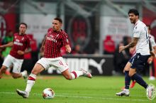 A Seriya. Yirik hisobda zafar quchgan "Milan" "Napoli"ni ortda qoldirdi