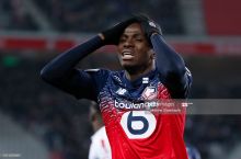"Napoli" Osimxen bilan kelishib oldi