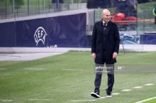 Zidan rahbariyatdan MYU futbolchisining transferini talab qilmoqda