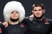 Olamsport: Нурмагомедов жиддий жароҳат олди, UFC жангчилари учун янги либос ва бошқа хабарлар