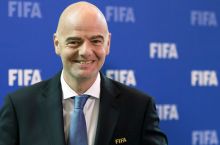 FIFA президенти жаҳон чемпионлиги учун 50 та даъвогар мамлакатни кўришни орзу қилмоқда