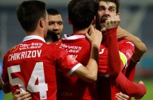 "Локомотив" "Машъал"ни қийинчилик билан мағлуб этган баҳсдан ГАЛЕРЕЯ