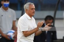 Mourinyu A Seriyaning uy uchrashuvida mag'lubiyatga uchramaslik borasida rekord o'rnatdi