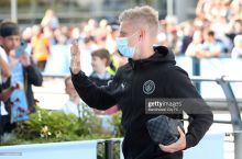 Ukrainada Zinchenko Xabib bilan tushgan surati uchun tanqid qilindi