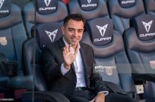 Xavi Barselonaning yana bir afsonasini klubga qaytarmoqchi