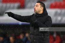 Xavi "Barselona"ning ikki yulduz o'yinchisini sotishga ruxsat berdi