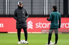 Klopp Alkantara qachon safga qaytishini aytdi