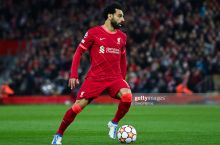 Salah Futbol jurnalistlari associaciyasi talqiniga ko'ra Angliyada yilning eng yaxshi o'yinchisi deb topildi