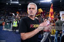 Mourinyu: "Biz "Roma"ning ashaddiy muxlislariga rahmat aytishimiz kerak"