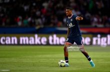 "Yuventus" Kimpembe bilan shartnoma imzolashi mumkin