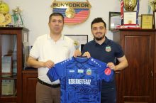 "Bunyodkor" yangi futbolchilar bilan shartnoma imzolanganini va ularga qaysi raqamlar topshirilganini malum qildi