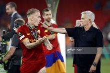 “Roma” futbolchisi jarrohlik amaliyotini boshdan o'tkazdi