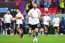 Messi faoliyatidagi 1000-o'yinini o'tkazmoqda