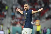 Mbappe Polshaga qarshi o'yindan keyin jarimaga tortildi