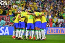 Braziliyalik muxlislar va terma jamoa azolaridan xurmat loyiq harakat. Bu vaziyat ham Tolibjon Qosimov obektivida