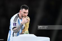 Messi kamida yana 2 yil top darajada o'ynashiga ishonadi