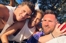 Messidan yoqimli xordiq: Antonella bilan jonajon Rosariosiga uchdi. Ular u erda 7 yoshlarida tanishishgan