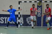 Futzal. Oliy liga. "Jizzax-Kenteks" BMB bilan jangovar durang qayd etgan o'yindan GALEREYA