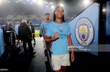 "Manchester Siti" himoyachisi Ake: "Arsenal" bilan chempionlikka kurashish uchun barchasini qilamiz"