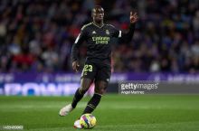 "Manchester Siti" va PSJ Ferlan Mendiga qiziqmoqda