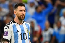 FIFA yilning eng yaxshi futbolchisi bo'lish uchun nomzodlarni elon qildi