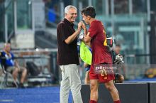 "Roma" musiqasi Dibala bilan boshqacha yangraydi". Mourinyu - "Jenoa"ga qarshi o'yindan so'ng