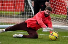 APL. "Liverpul", "Lester" va boshqa jamoalarning asosiy tarkiblari bilan tanishing