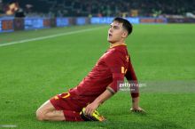 A Seriya. "Roma" Dibalaning dubli evaziga "Fiorentina"ni mag'lub etdi, SHomurodov maydonga tushirilmadi