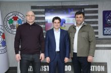 Olamsport: Artur Taymazov O'zbekistonda, Dana Uayt 86 soat faqat suv bilan yashadi va boshqa xabarlar