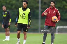 Arteta "Arsenal"ning 16 yoshli futbolchisini maqtadi