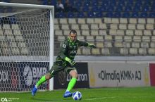 Rasman: Botirali Ergashev – "Neftchi" futbolchisi