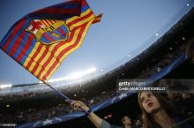 "Барселона" икки юлдузини сотувга қўяди