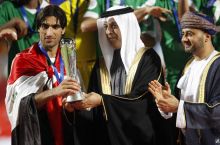 U-22 Osiyo chempionati-2013. Antirekordchi O'zbekiston, golni nishonlashda jarohatlangan murabbiy, ISHIDga qiyoslangan Saudiya Arabistoni hamda chilim chekish tufayli shifokorsiz qolgan jamoa to'g'risida hikoya qilamiz