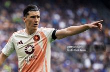Eldor Shomurodov – "Roma"da aprel oyining eng yaxshi futbolchisi!